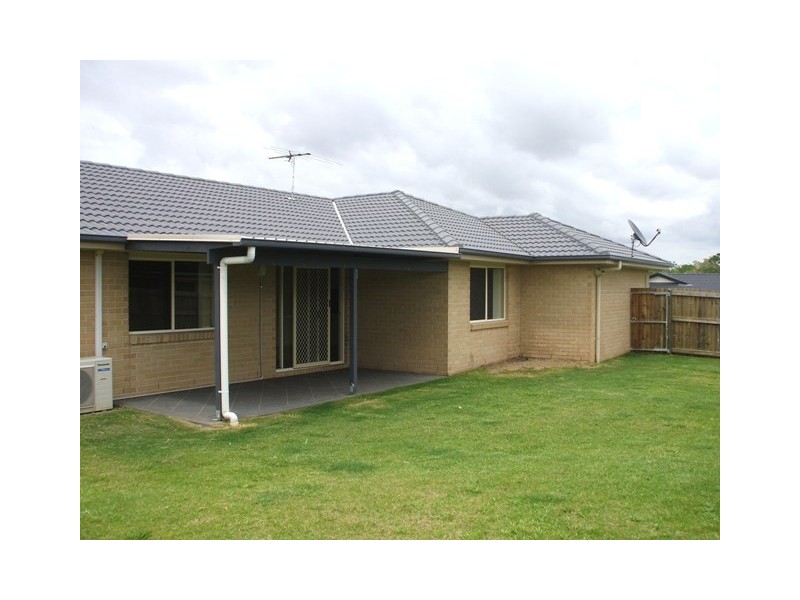 19 Leggett Street, Morayfield QLD 4506