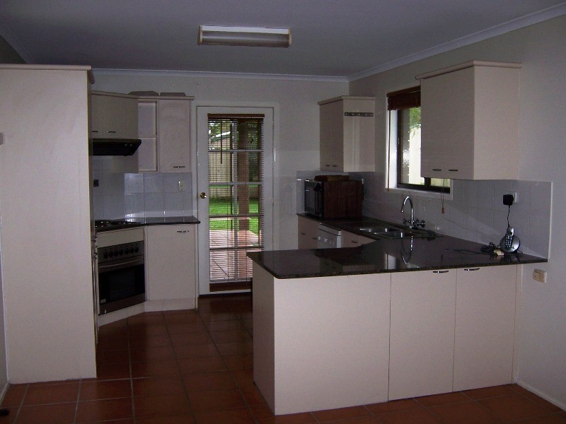 4 Behrens Road, Bellmere QLD 4510