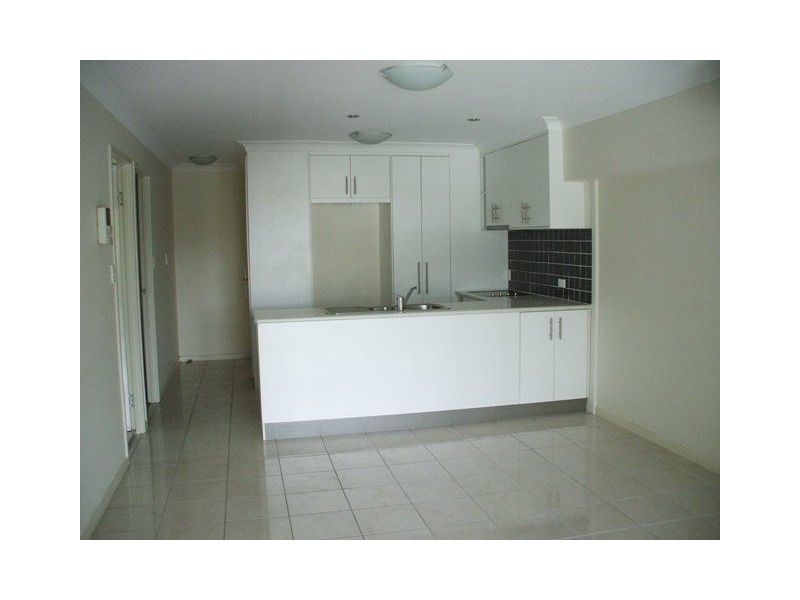 9/26 Lower King Street, Caboolture QLD 4510