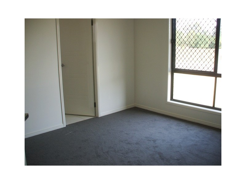 2 Dear Place, Bellmere QLD 4510