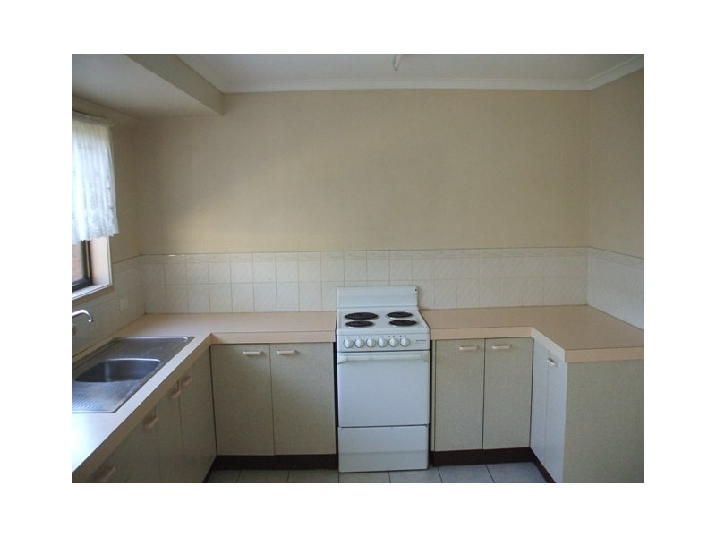 2/2 Clare Street, Morayfield QLD 4506