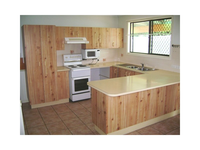 4 Blue Gum Tce, Caboolture South QLD 4510