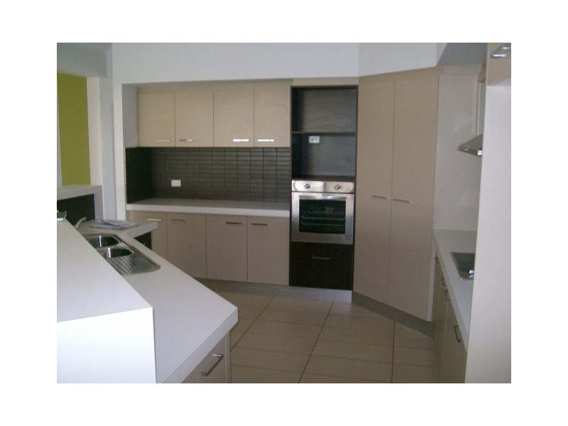14 Briggs Drive, Caboolture QLD 4510