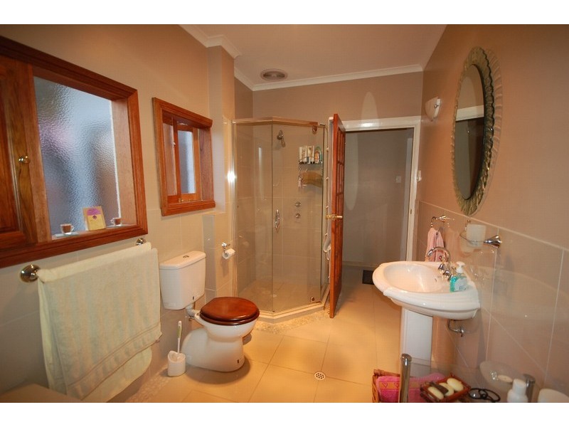 1 Flavel Terrace, Murray Bridge SA 5253