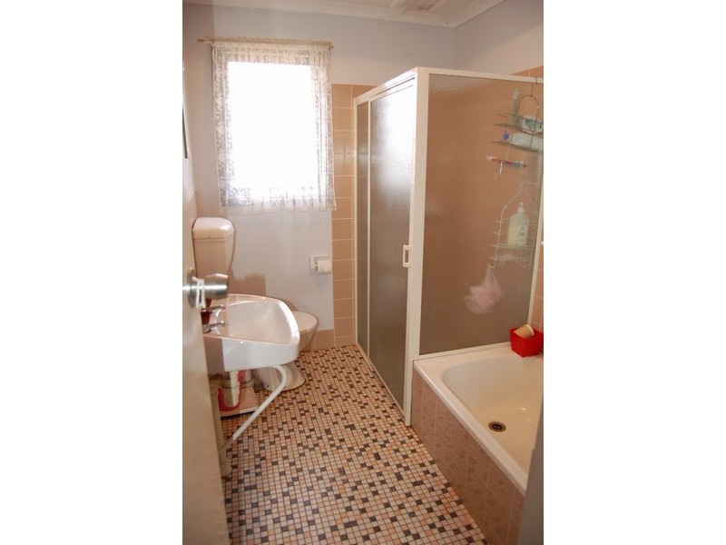 1 Finch Road, Murray Bridge SA 5253