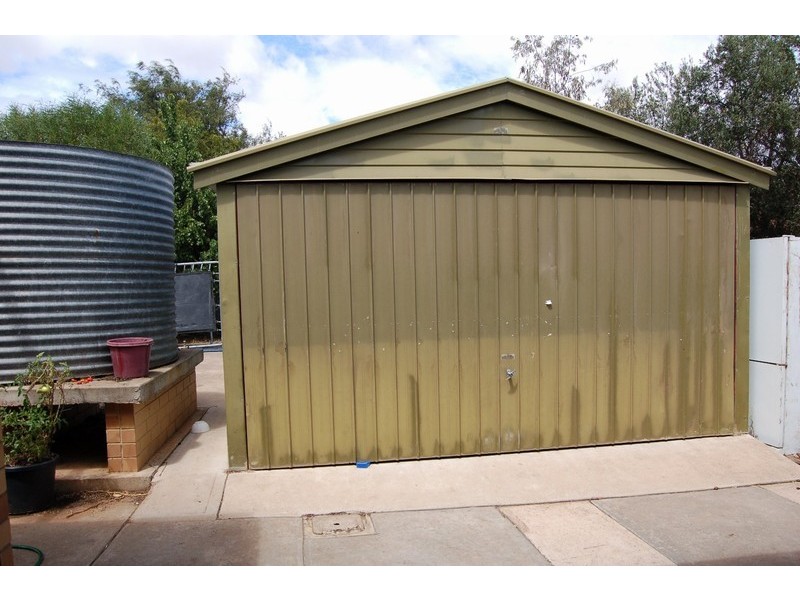 1 Finch Road, Murray Bridge SA 5253