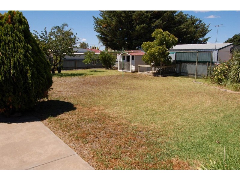 16 Zerna Avenue, Murray Bridge SA 5253