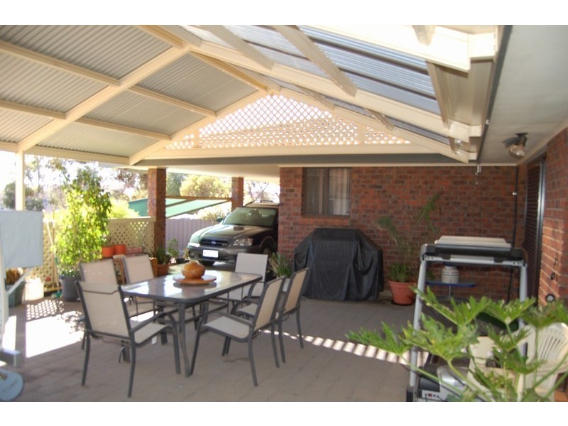 17 Crawford Crescent, Mannum SA 5238