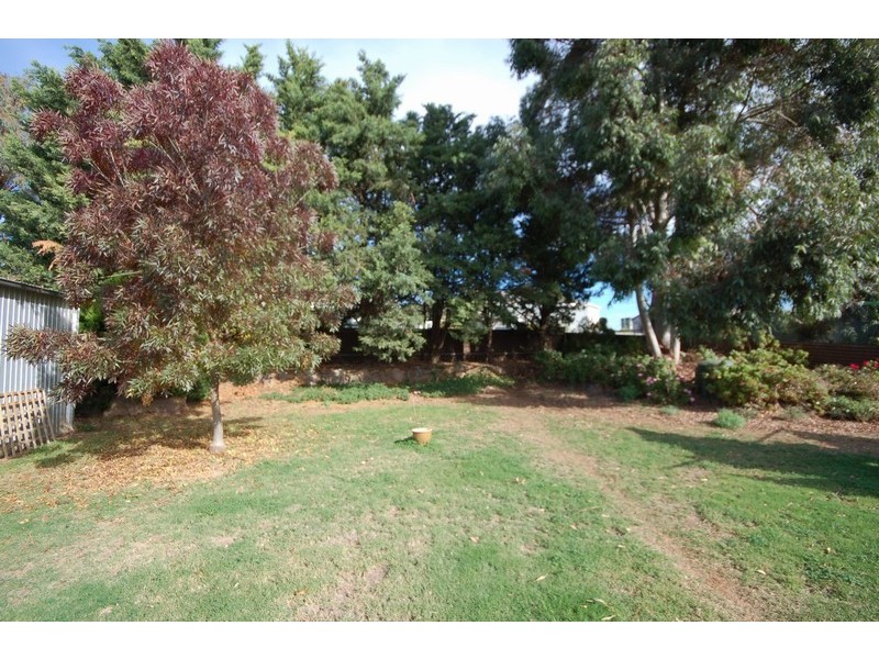 11 Myrtle Avenue, Murray Bridge SA 5253
