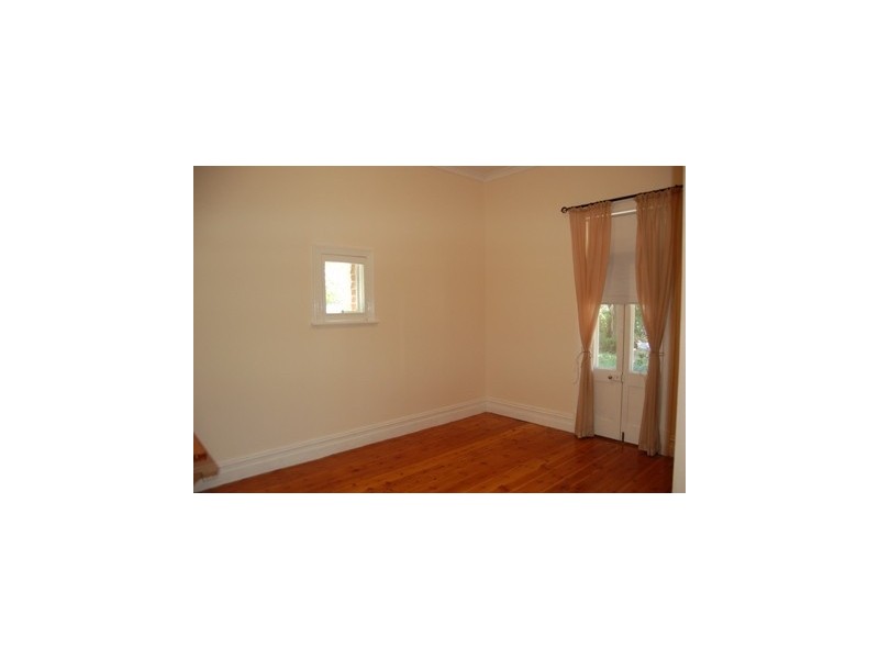 94 Adelaide Road, Murray Bridge SA 5253