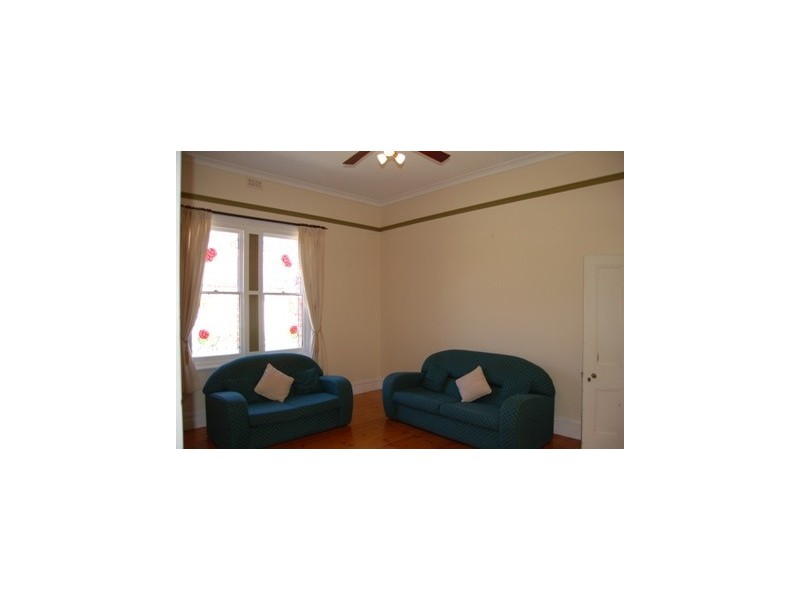 94 Adelaide Road, Murray Bridge SA 5253