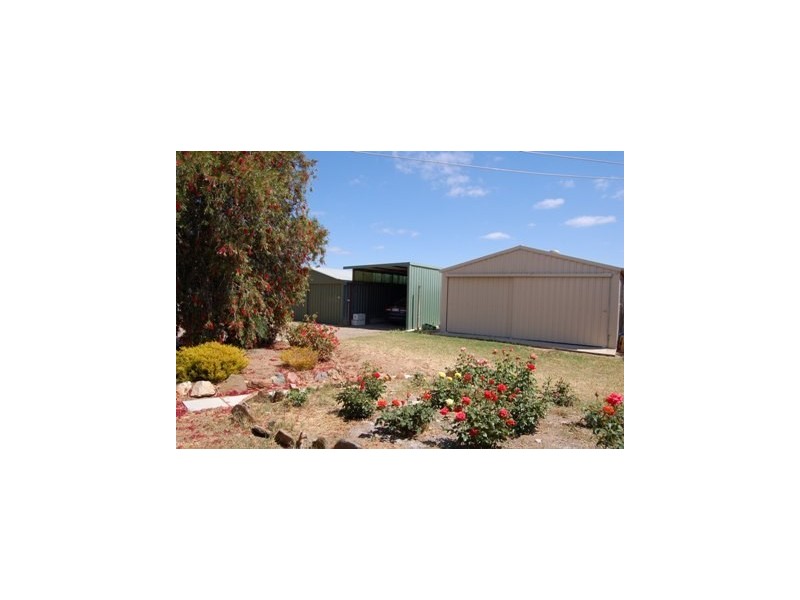 269 Adelaide Road, Murray Bridge SA 5253