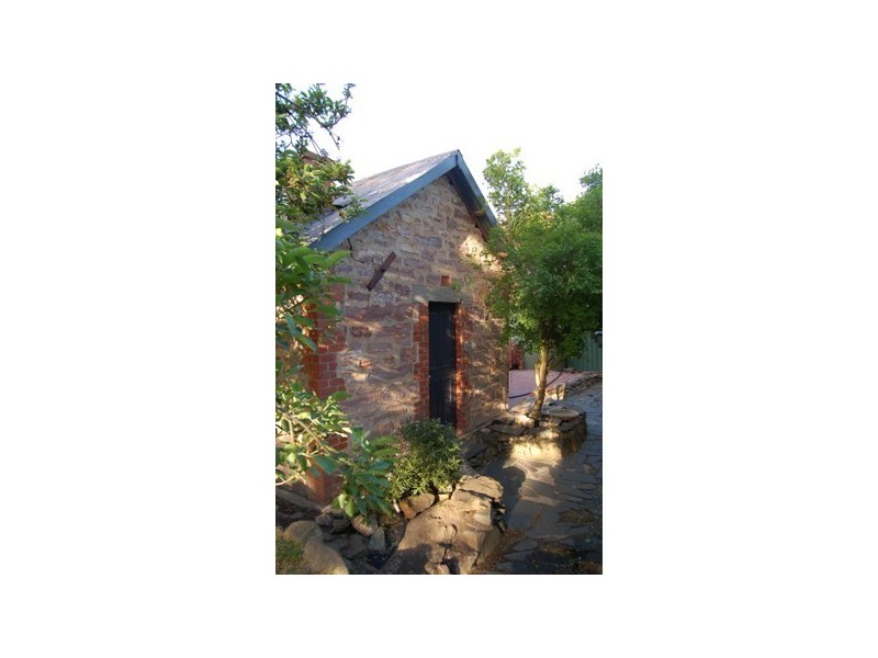 24 Searle Street, Macclesfield SA 5153