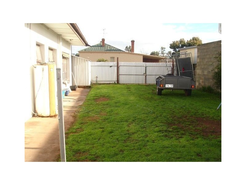 83 Thomas Street, Murray Bridge SA 5253