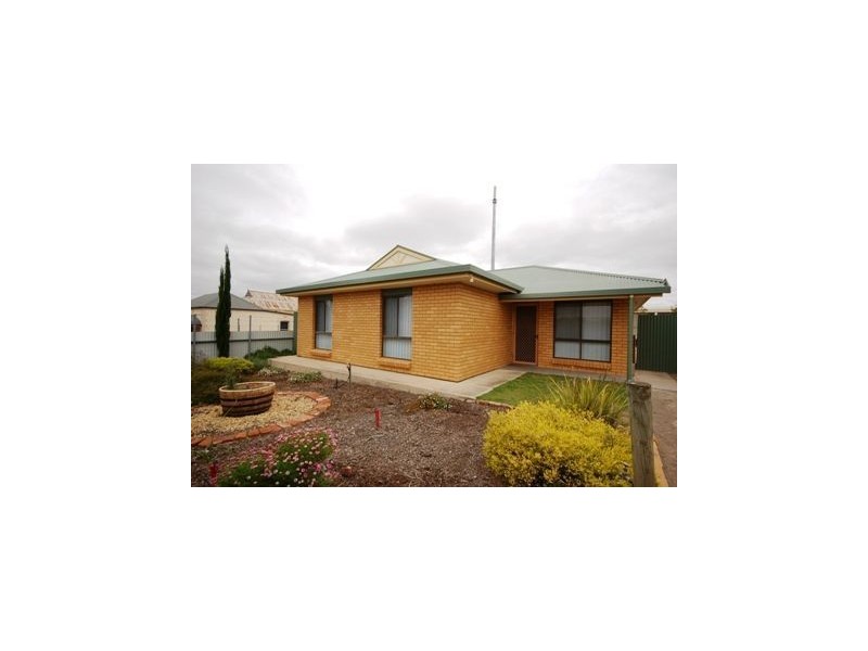 8 Clara Street, Murray Bridge SA 5253