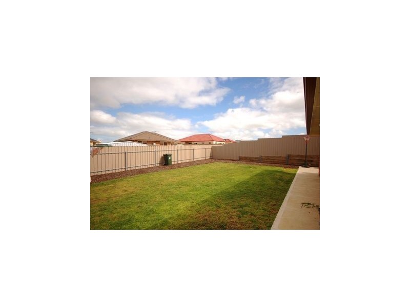 Lot 140 Willowbark Crescent, Murray Bridge SA 5253