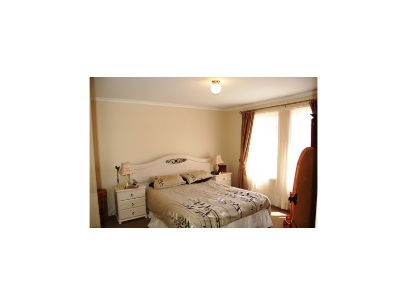 16 Willowbark Cres, Murray Bridge SA 5253