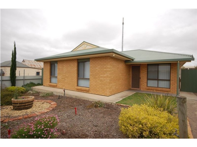 8 Clara Street, Murray Bridge SA 5253