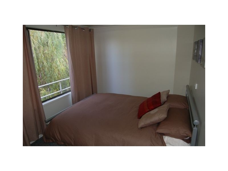 Serenity Houseboat, Murray Bridge SA 5253