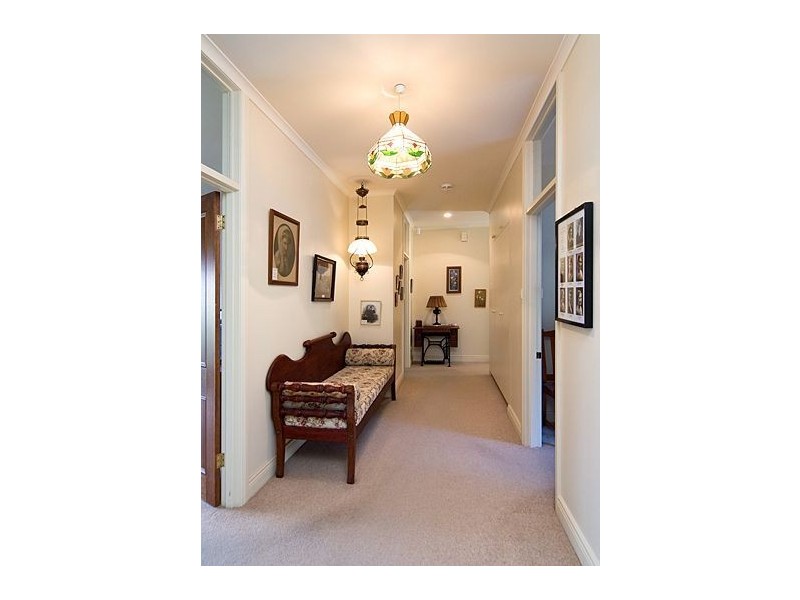 11 Stonyfell Drive, Murray Bridge SA 5253