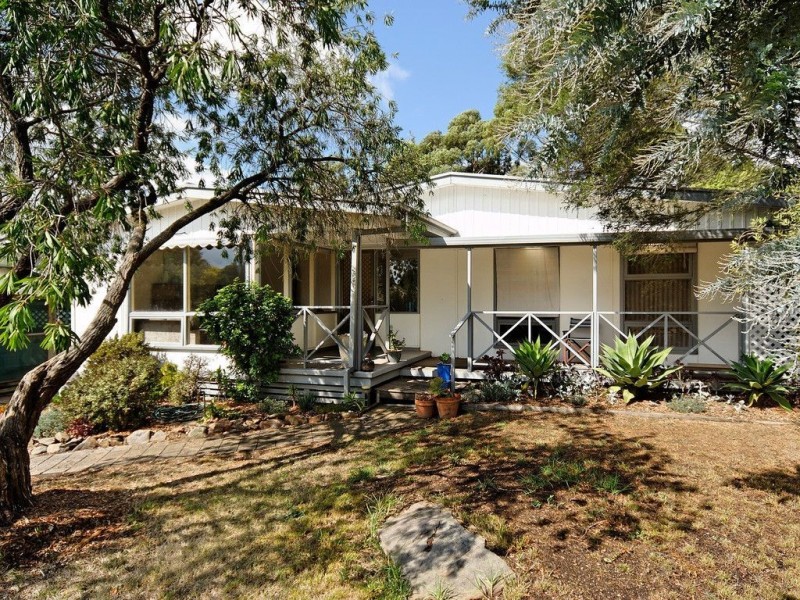 11 Armstrong Street, Mount Barker SA 5251