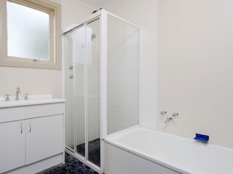 11 Armstrong Street, Mount Barker SA 5251