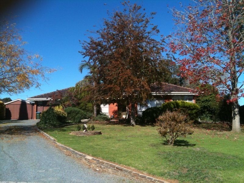 22 English Street, Hahndorf SA 5245