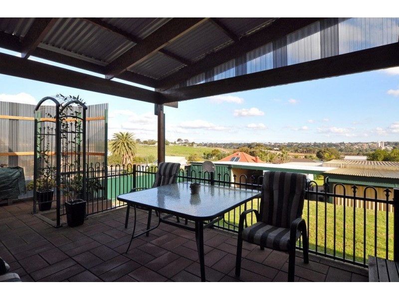 11A Moore Street, Murray Bridge SA 5253