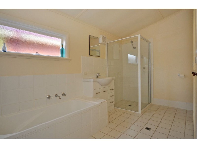 16 Myall Avenue, Murray Bridge SA 5253