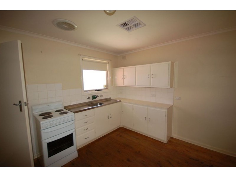 51 Gail Cres, Murray Bridge SA 5253