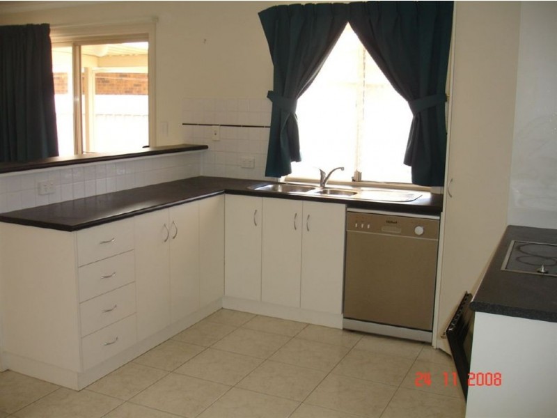 9 Lyric Close, Murray Bridge SA 5253