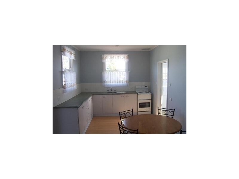 4 Tiller Street, Tailem Bend SA 5260