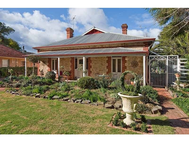 94 Adelaide Road, Murray Bridge SA 5253