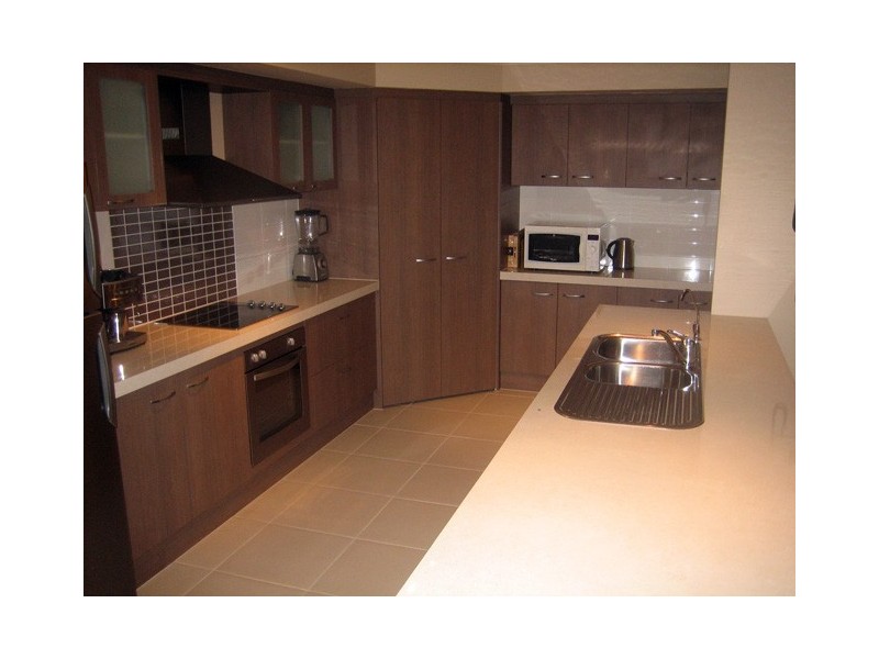 2 Possumwood Place, Reedy Creek QLD 4227