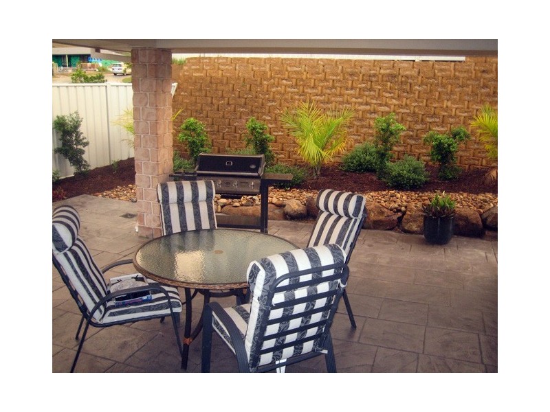 2 Possumwood Place, Reedy Creek QLD 4227