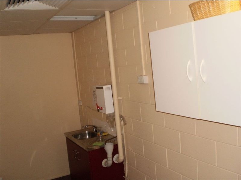 2/46 Smith Street, Southport QLD 4215