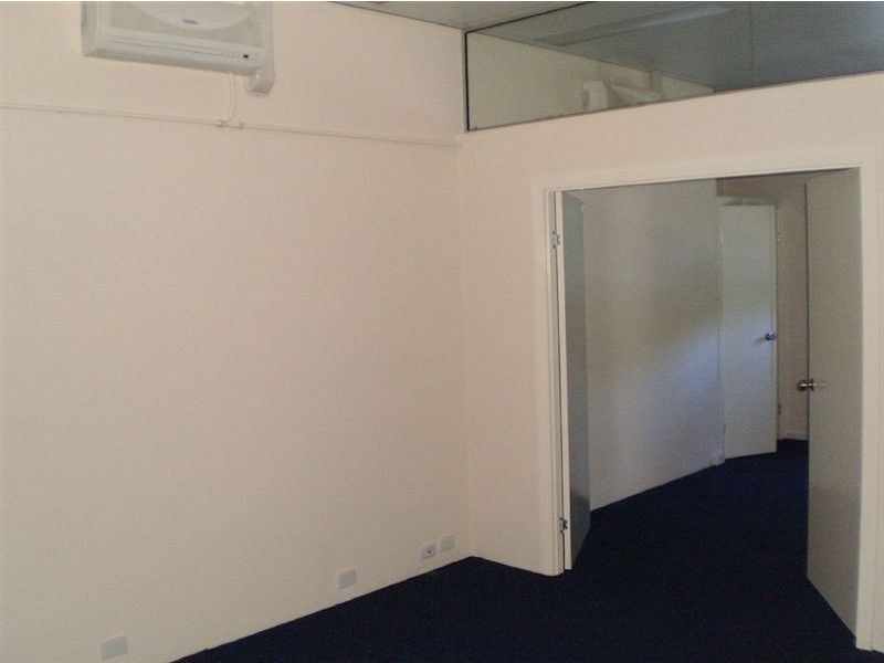 2/465 Oxley Drive, Runaway Bay QLD 4216