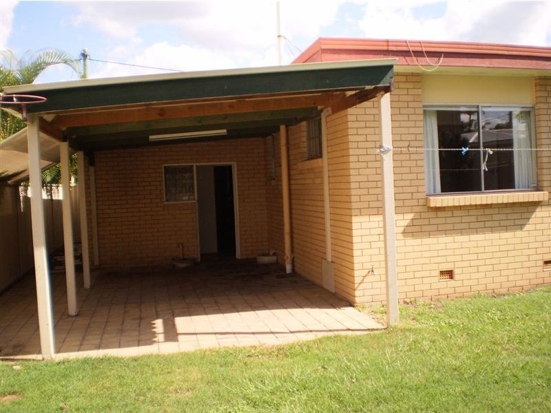 19 Ray Street, Runaway Bay QLD 4216