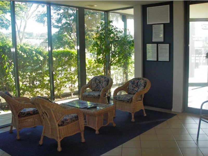 1/98 Spencer Road, Nerang QLD 4211