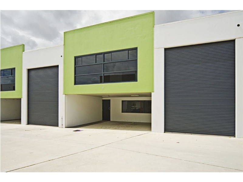 31/3 Dalton Street, Coomera QLD 4209