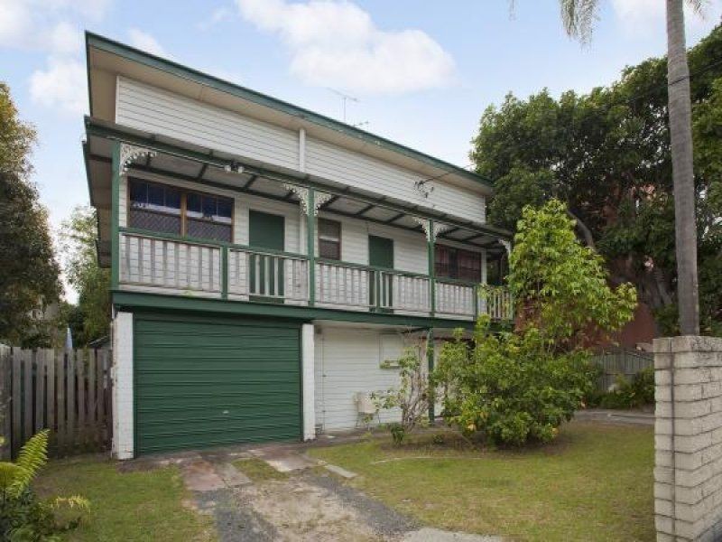 25 Second Avenue, Broadbeach QLD 4218