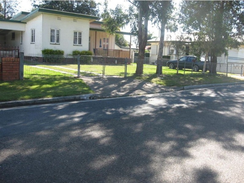 24 Nimmo Street, Booval QLD 4304