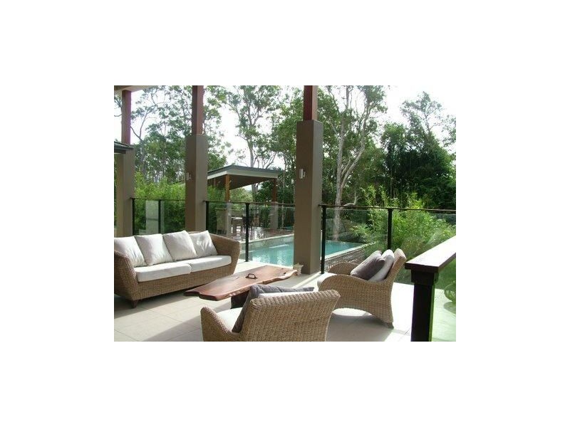 11A Uplands Drive, Parkwood QLD 4214