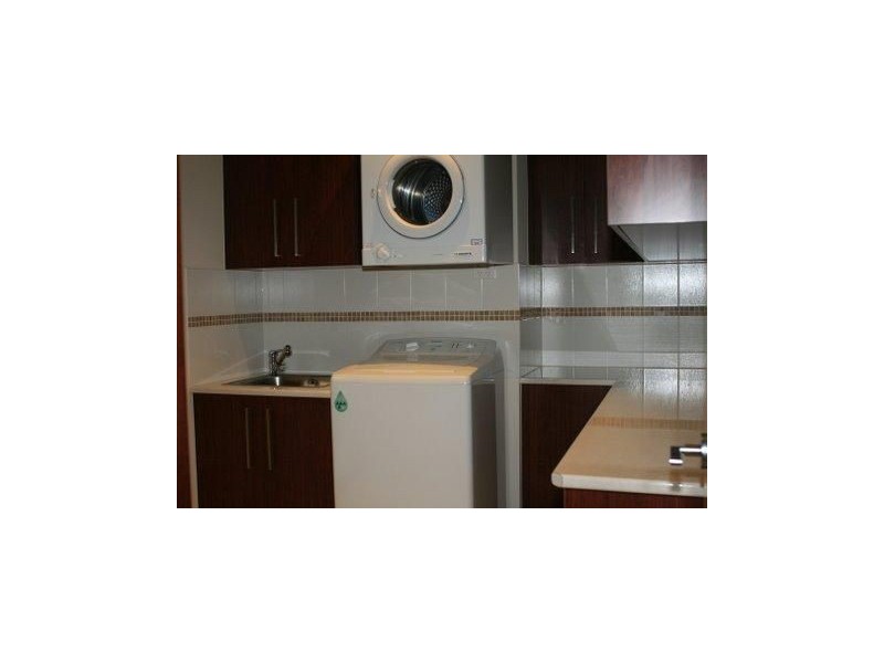 11A Uplands Drive, Parkwood QLD 4214