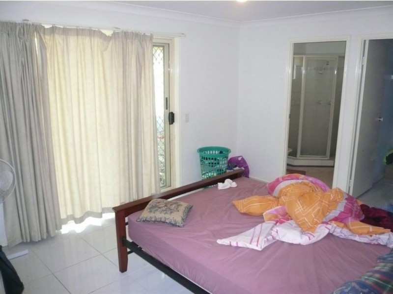 43 Greenacre Drive, Parkwood QLD 4214