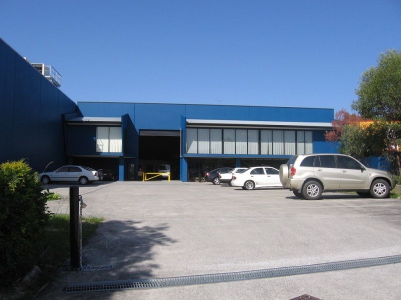 27 Millennium Circuit, Helensvale QLD 4212