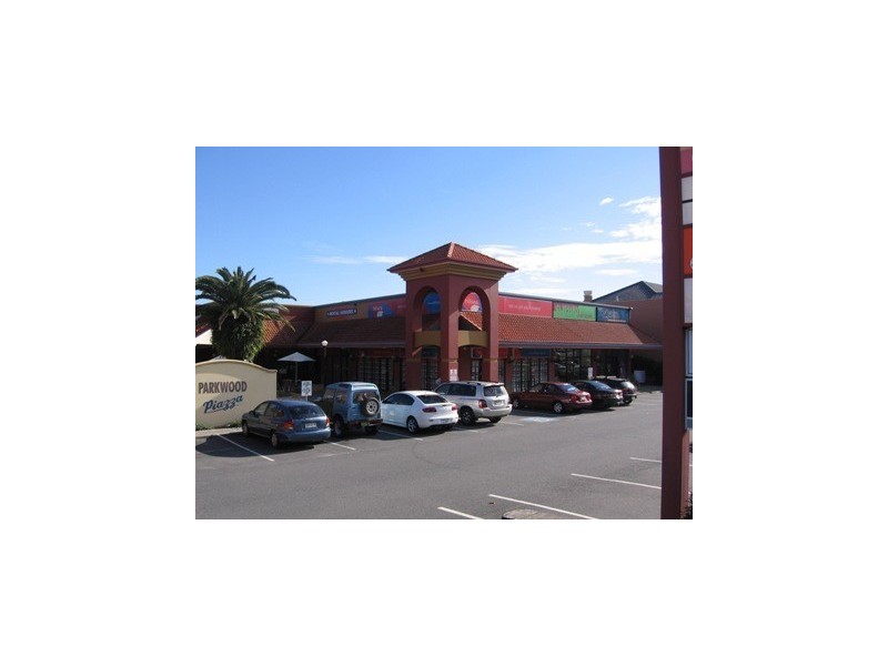 3-300  Olsen Avenue, Parkwood QLD 4214