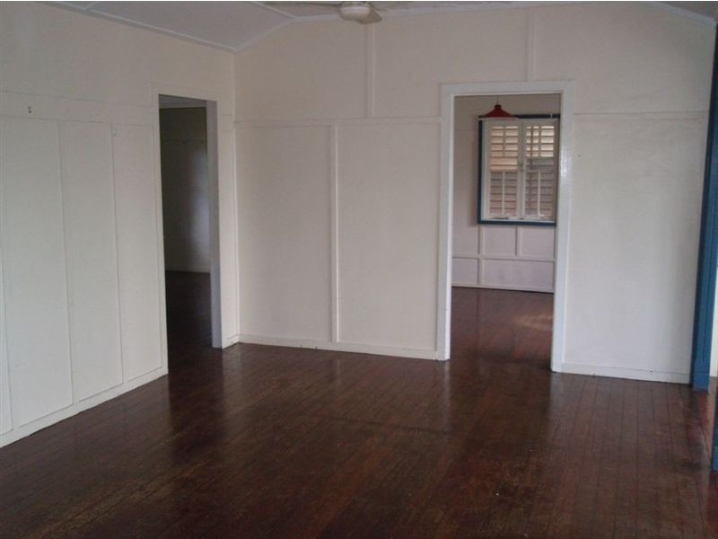 26 Lawson Street, Southport QLD 4215