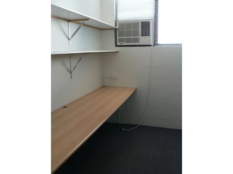 95 Ashmore Road, Bundall QLD 4217