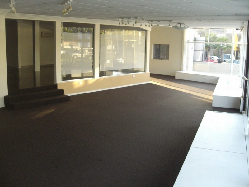 129 Ferry Road, Southport QLD 4215